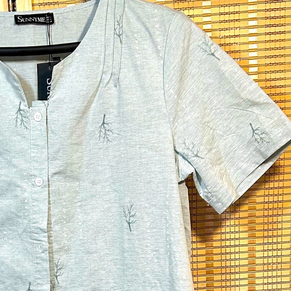 Sunnyme House Dress - Picture 2 of 11